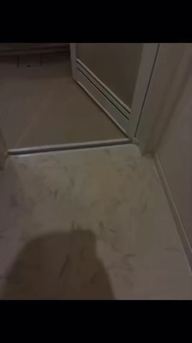 洗面スペース、フロアシート工事👷‍♂️🔨